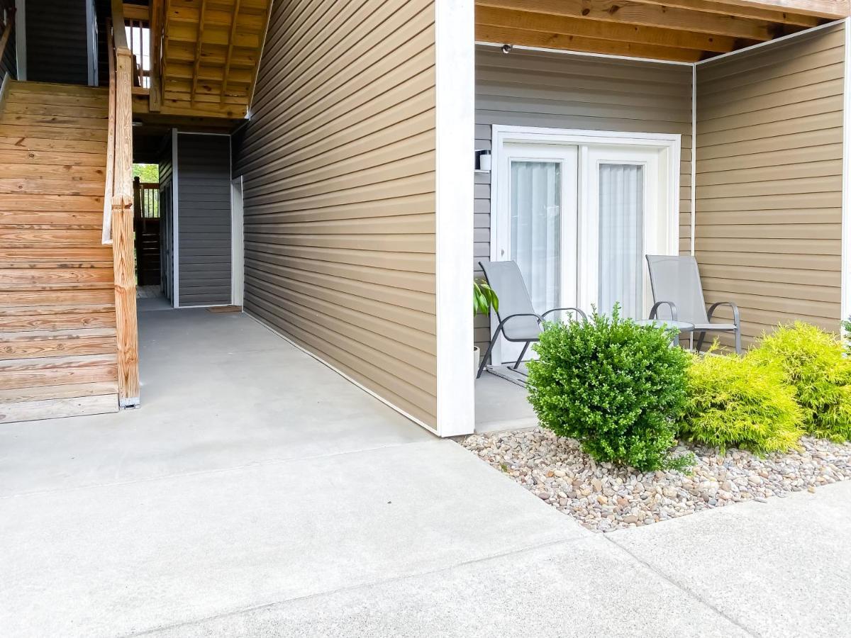 Full Kitchen,King,W/D,Netflix,2 Smart Tvs,Parking Daire Louisville Dış mekan fotoğraf
